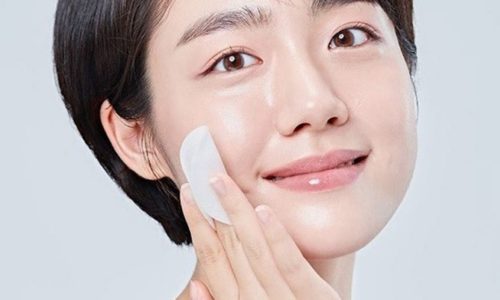 Cách chăm sóc da dầu để da thông thoáng và ít bóng hơn
